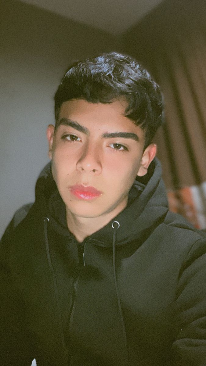 <strong>Miguel R</strong>