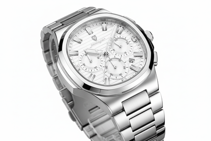 Detalle del reloj - ángulo 3/4