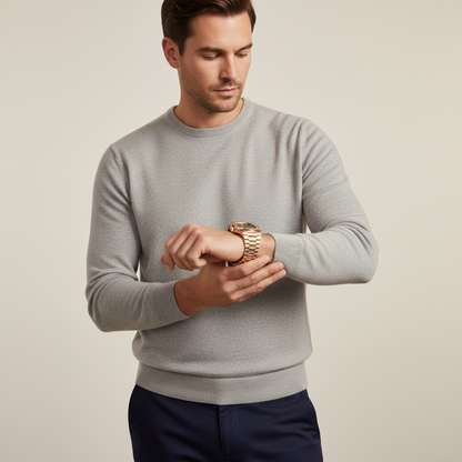 Modelo viendo la hora